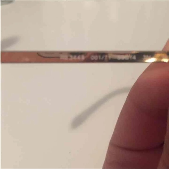 Rayaban aviators never used. - Picture 4 of 4